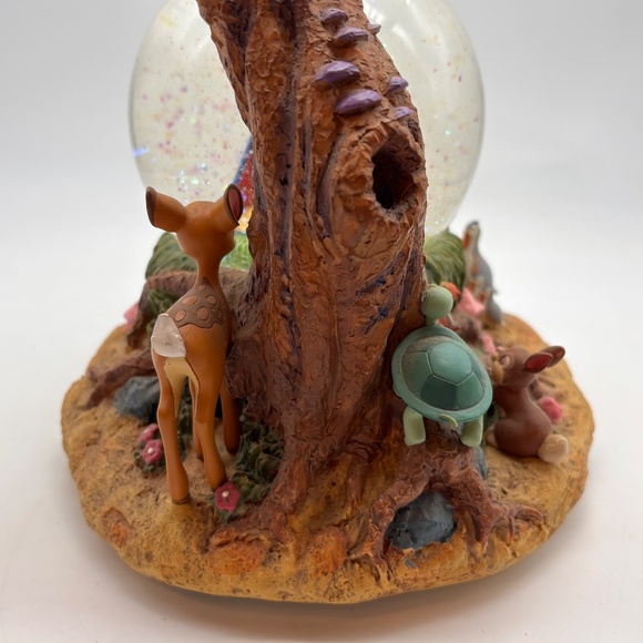 Disney Snow White and Seven Dwarfs Forest and Animals Snow Globe Brahm's Waltz - Picture 4 of 15